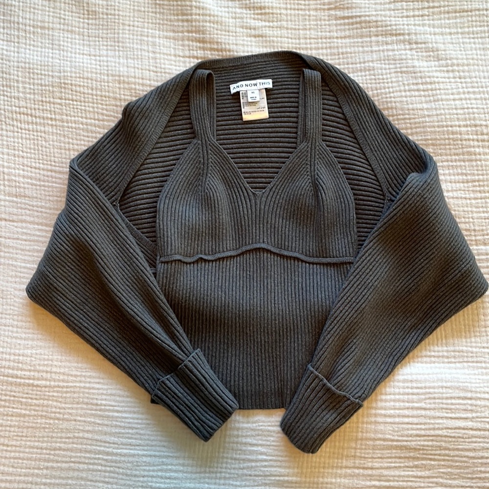 Two-piece Women’s XS AND NOW THIS Ribbed Knit Tank and Sweater Set